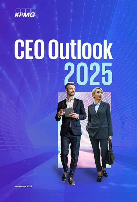 Cover der Studie "CEO Outlook 2025" Cover der Studie "CEO Outlook 2025"