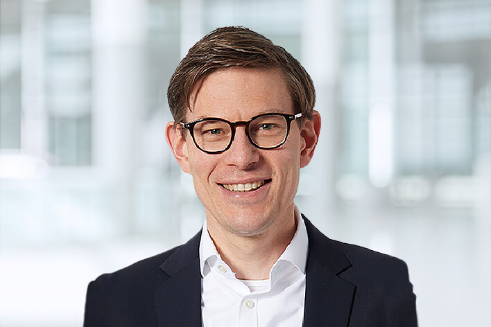 jan-hendrik-gnaendiger-708x472